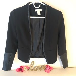 Sale 🔥🔥 H&M Blazer size 2